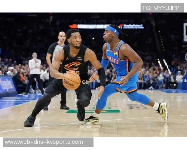 骑士与雷霆激战正酣在线直播全程回顾与精彩瞬间分享 骑士与雷霆激战正酣在线直播全程回顾与精彩瞬间分享